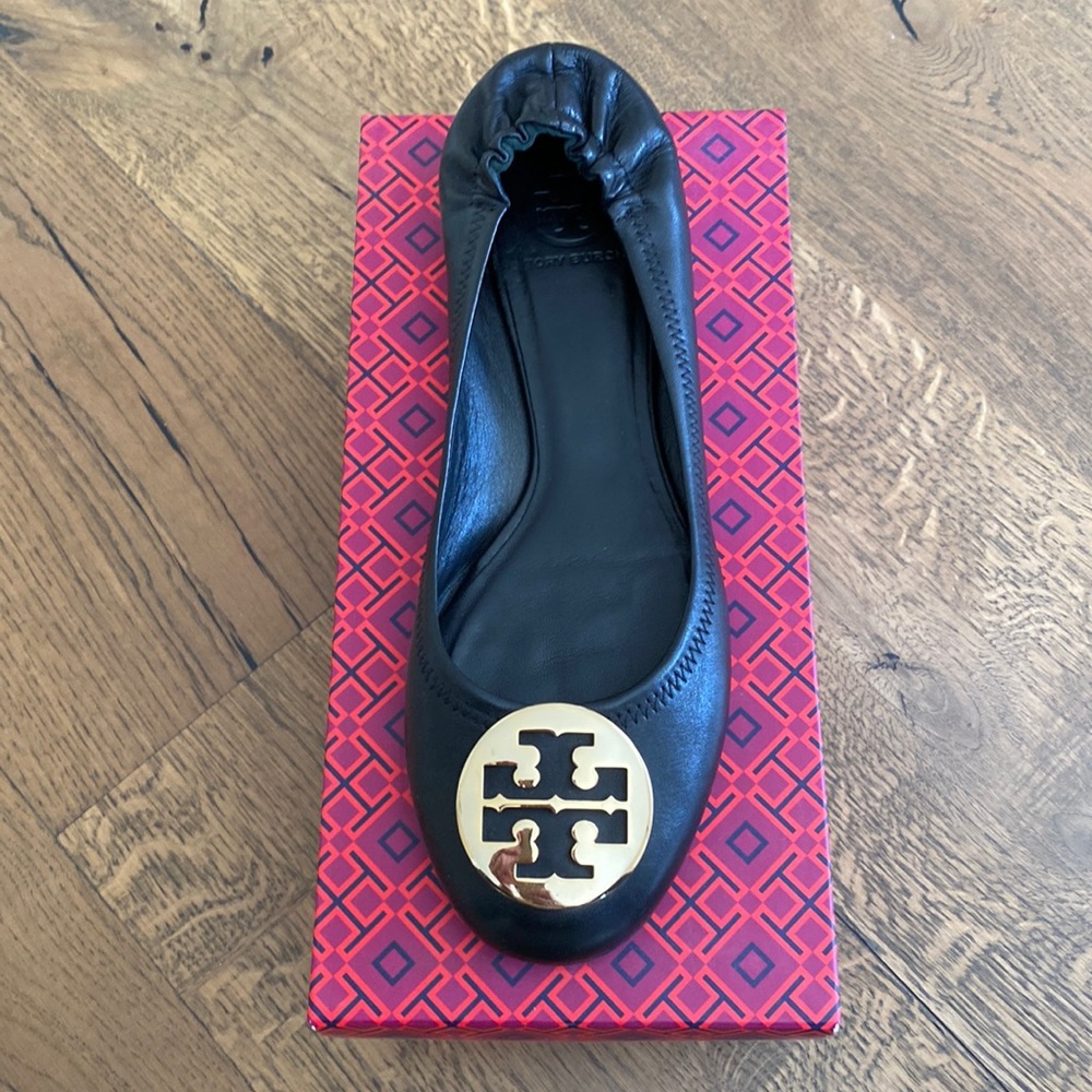 Tory Burch ballet flat